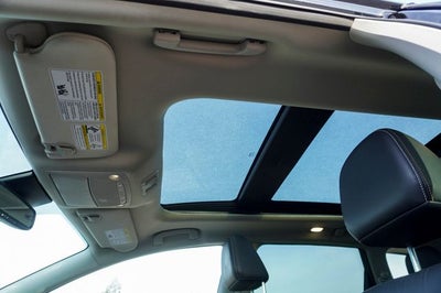 2023 Nissan Murano Platinum Power moonroof & Navigation System