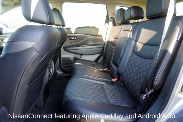 2024 Nissan Murano Platinum Power moonroof & Navigation System