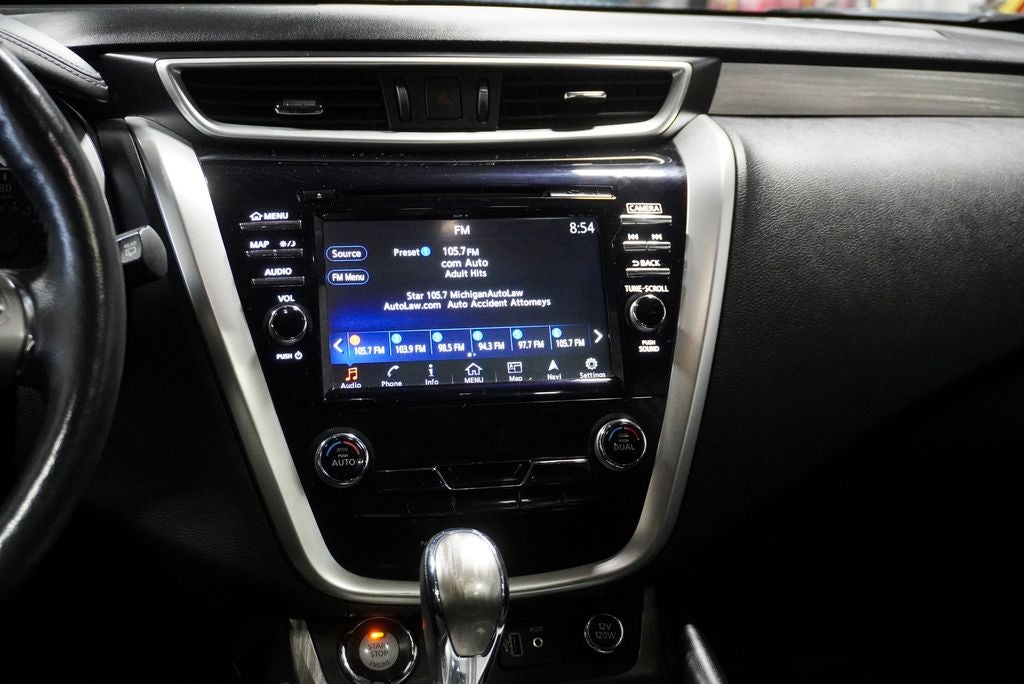 2018 Nissan Murano SV Navigation System & Power Panoramic Moonroof