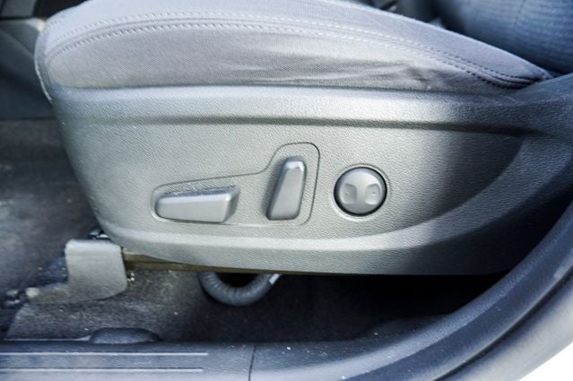 2023 Hyundai Santa Fe SEL Navigation System & Apple CarPlay & Android Auto