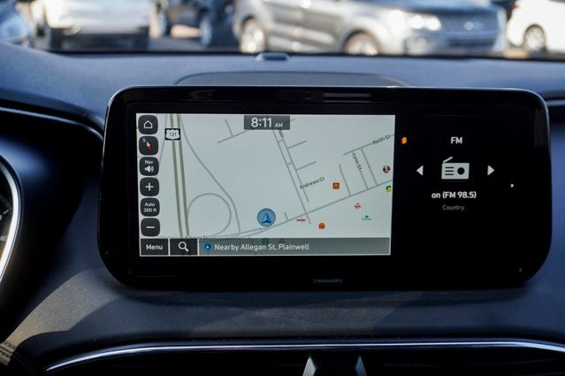 2023 Hyundai Santa Fe SEL Navigation System & Apple CarPlay & Android Auto