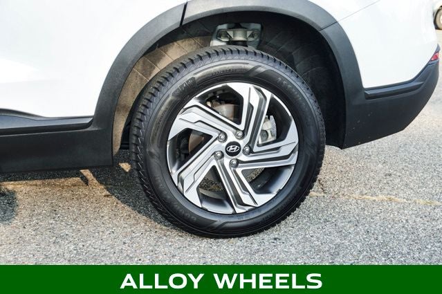 2023 Hyundai Santa Fe SEL Navigation System & Apple CarPlay & Android Auto