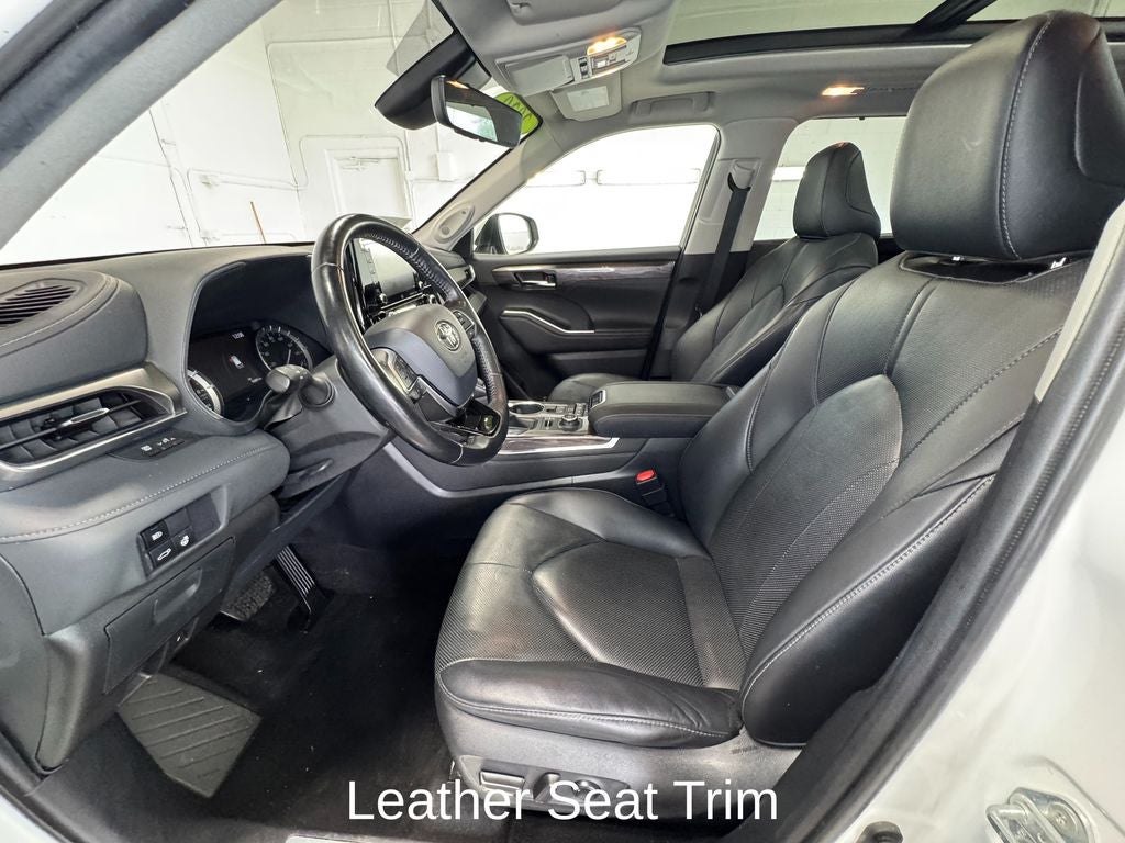 2020 Toyota Highlander Limited Navigation System