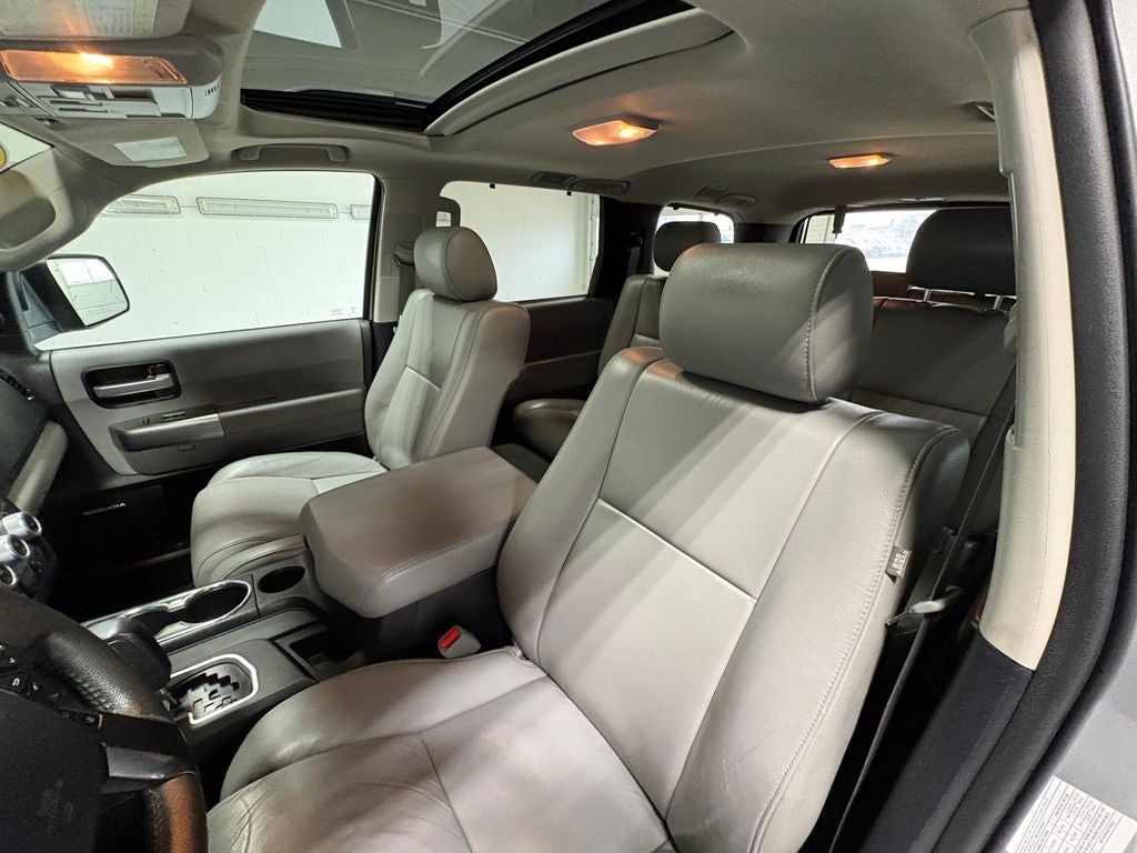 2020 Toyota Sequoia Limited Power moonroof