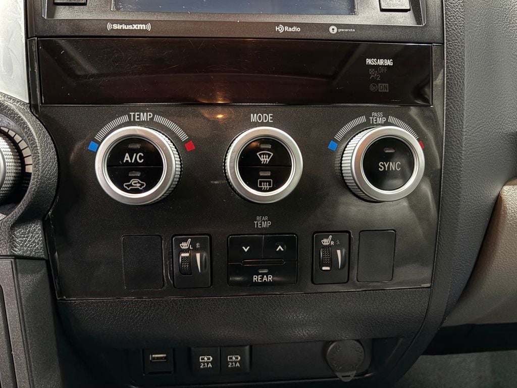 2020 Toyota Sequoia Limited Power moonroof