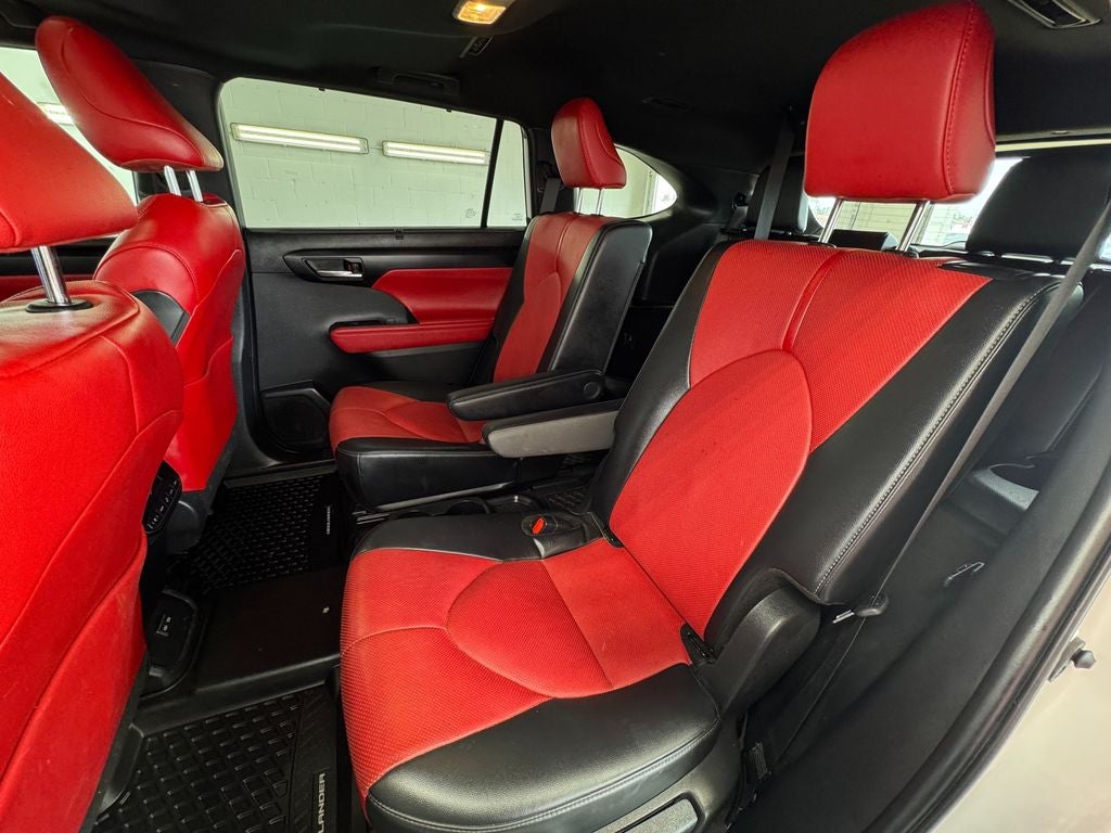2024 Toyota Highlander Platinum Power moonroof