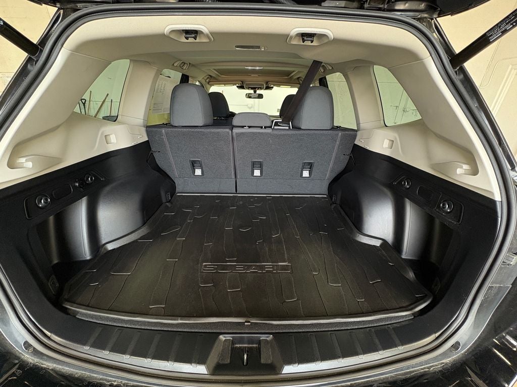 2024 Subaru Forester Premium Power moonroof: Panoramic