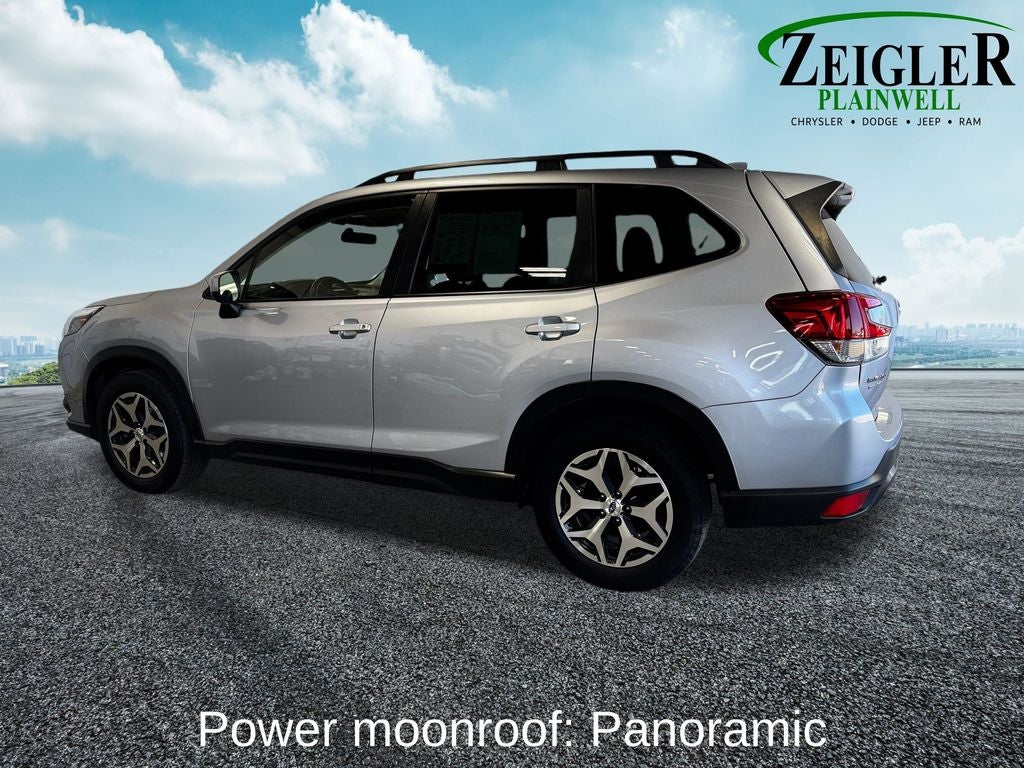 2023 Subaru Forester Premium