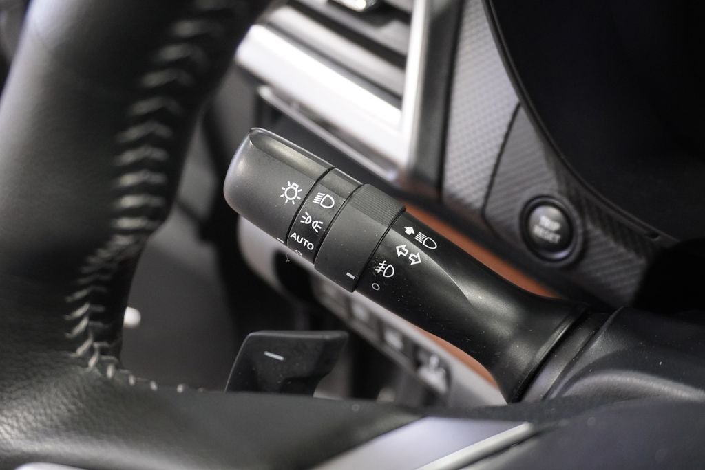 2023 Subaru Forester Touring Power moonroof: Panoramic