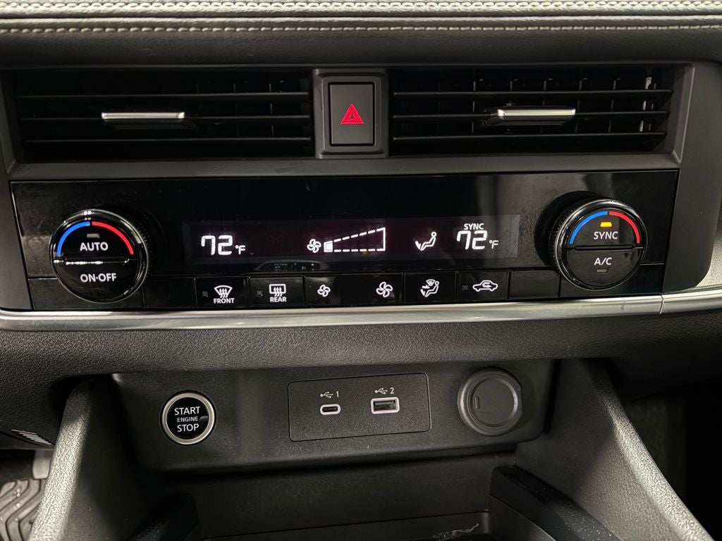 2023 Nissan Rogue SV Apple CarPlay & Android Auto