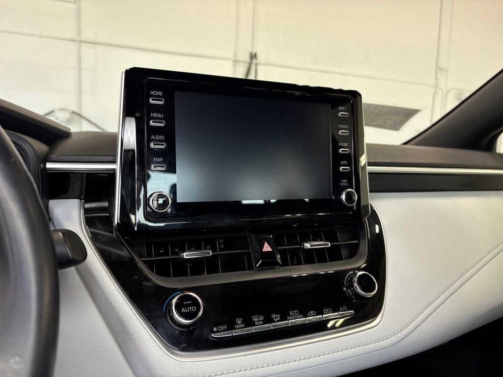 2020 Toyota Corolla SE Radio: Audio AM/FM w/Navigation