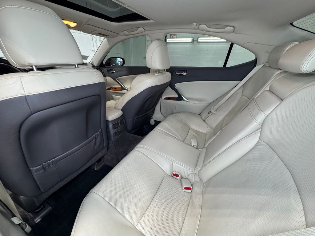 2009 Lexus IS 250 Mark Levinson Premium Audio Package