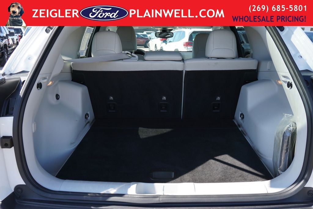 2021 Jeep Cherokee Latitude Plus AWD Leather Power Seat Rear Camera