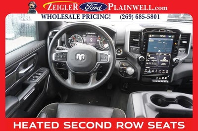 2024 RAM 1500 Laramie Crew Cab 4x4 PANORAMIC ROOF HEATED LEATHER 5.7 L H