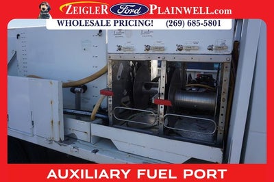 2011 Ford E-450SD Base