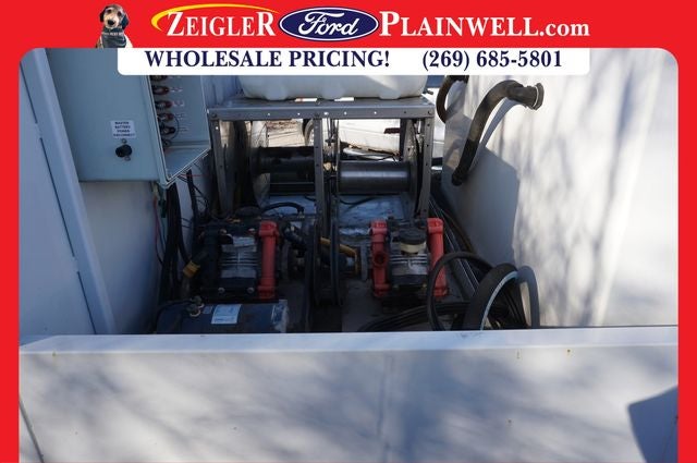 2011 Ford E-450SD Base