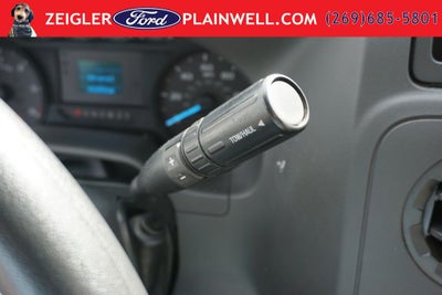 2024 Ford E-450SD Base DRW