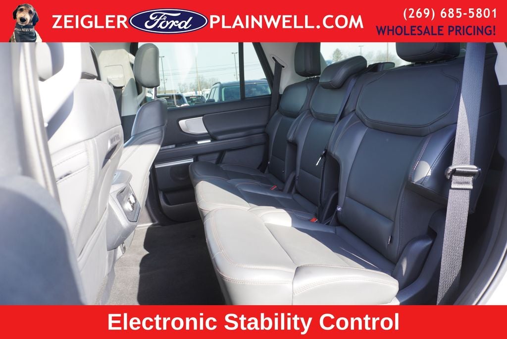 2025 Ford Expedition Active