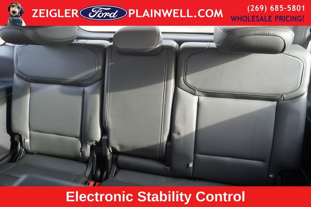 2025 Ford Expedition Active Panoramic Roof ActiveX Leather 360 Camera Navigati