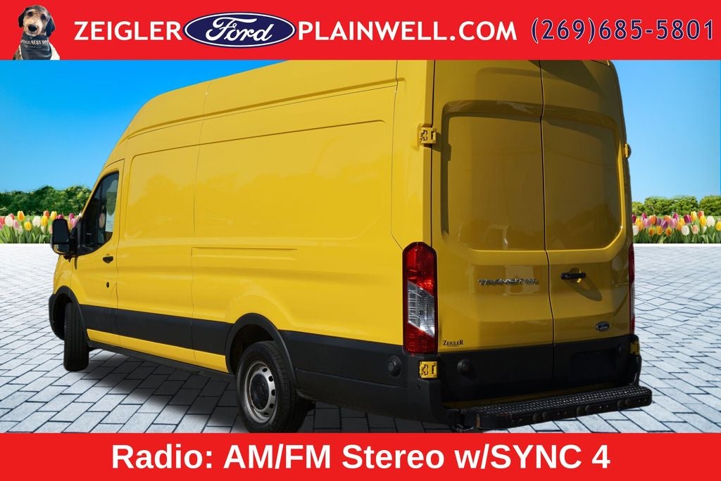 2022 Ford Transit-250 Base