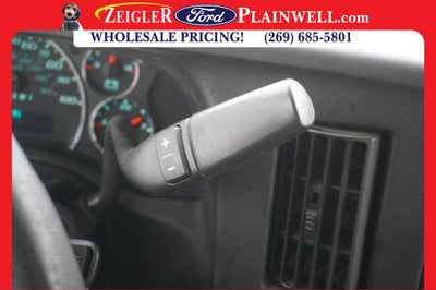 2015 Chevrolet Express 4500 Base Cutaway