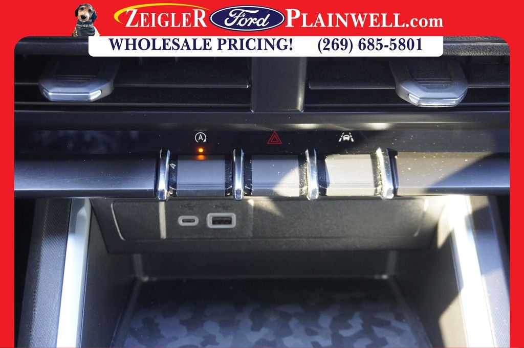 2024 Chevrolet Colorado Trail Boss Crew Cab Evotech Seats 4x4 Rear Camera