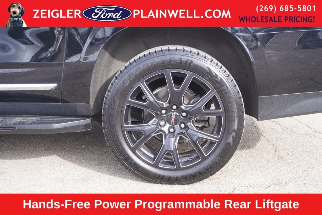 2023 GMC Yukon XL SLT SLT Premium Package with Panoramic Power Sunroof