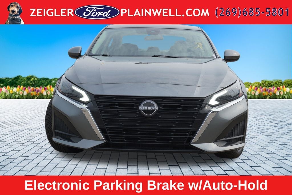 2023 Nissan Altima 2.5 SV AWD Single Panel Moonroof ProPILOT Assist R Camera