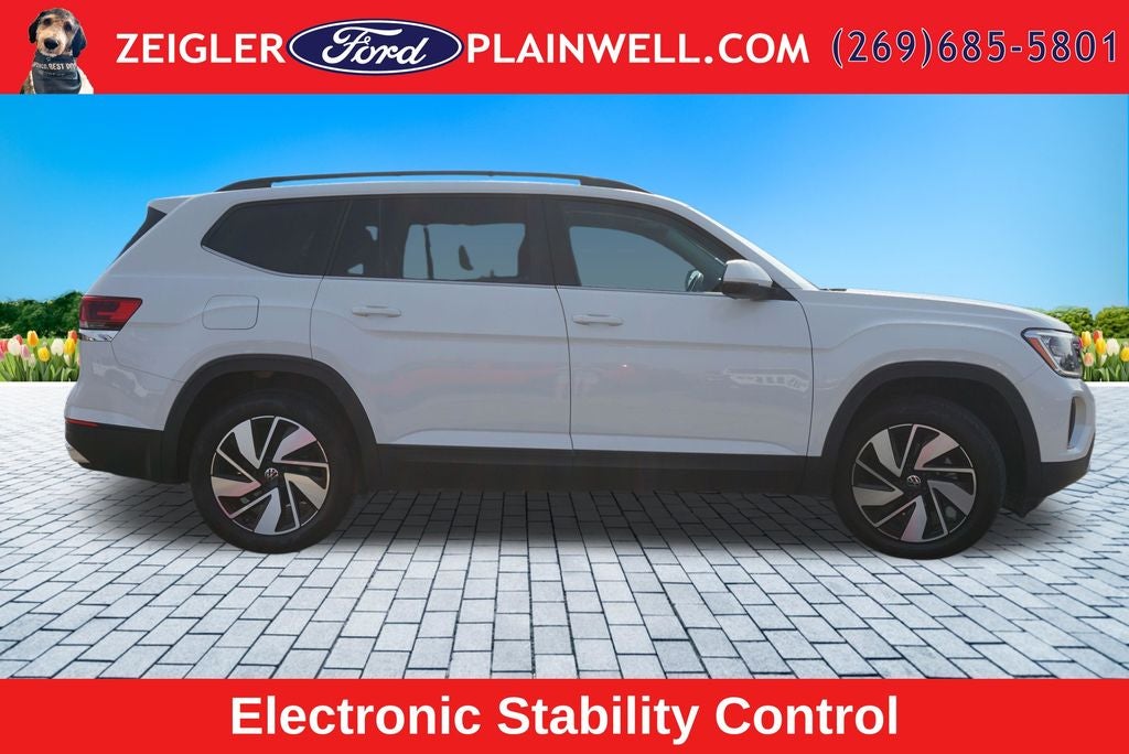 2025 Volkswagen Atlas 2.0T SE w/Technology Leather Rear Camera Power Liftgate
