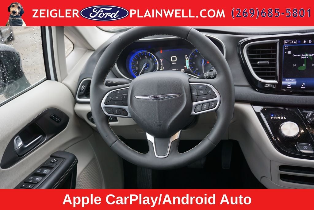 2024 Chrysler Pacifica Touring L Leather Rear Camera Power Sliding Doors