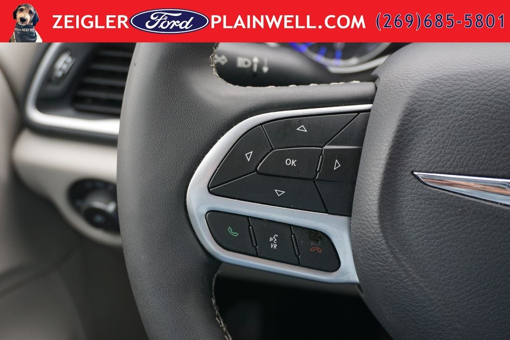 2024 Chrysler Pacifica Touring L Leather Rear Camera Power Sliding Doors