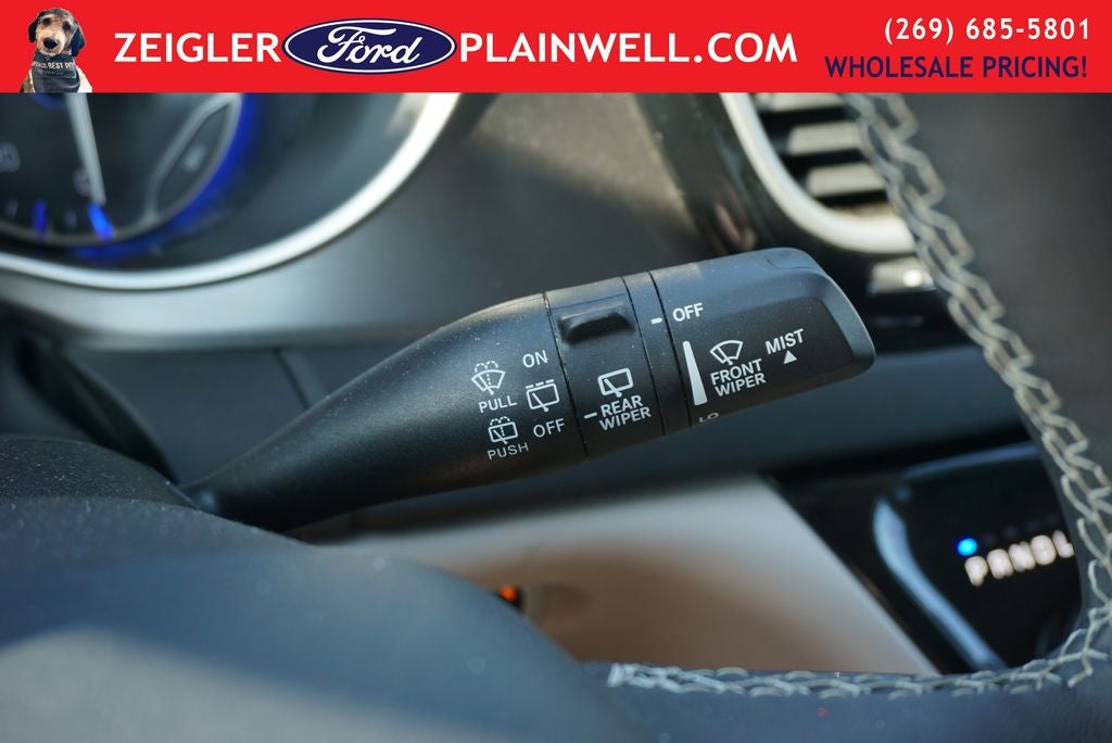 2024 Chrysler Pacifica Touring L Leather Quad Seats Power Doors Rear Camera