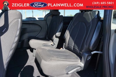 2020 Chrysler Pacifica Touring