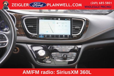 2021 Chrysler Pacifica Pinnacle Awd Panoramic Roofs Heated Leather DVDs Nav