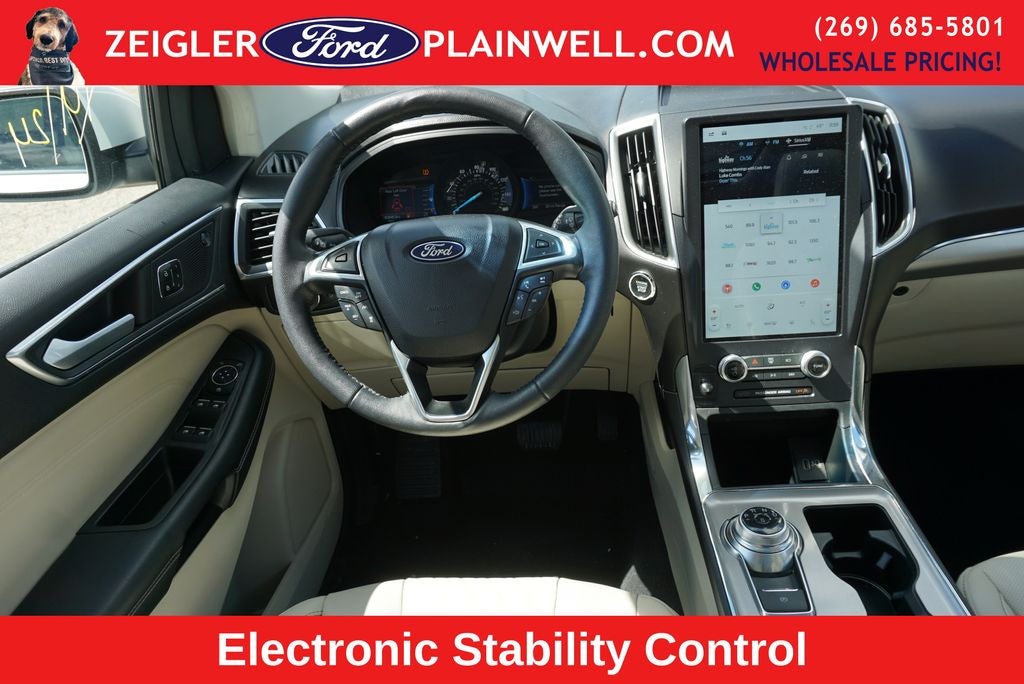 2024 Ford Edge Titanium AWD Panoramic Roof Heated Cooled Leather Navigatio