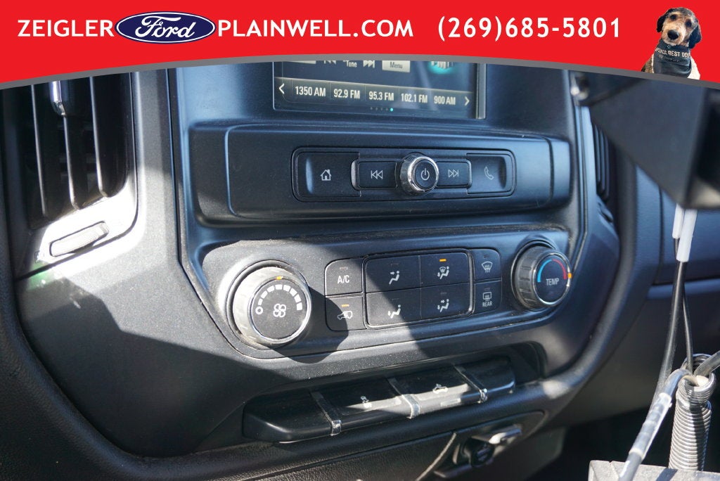 2019 Chevrolet Silverado 1500 LD WT Double Cab 4x4 V8 5.3 Liter Rear Topper