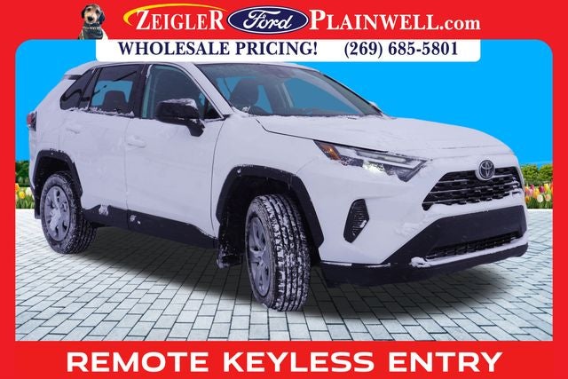 2023 Toyota RAV4 LE
