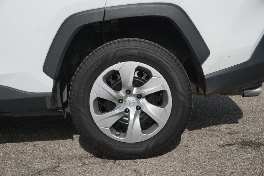 2022 Toyota RAV4 LE AWD Blind Spot Pkg Rear Camera