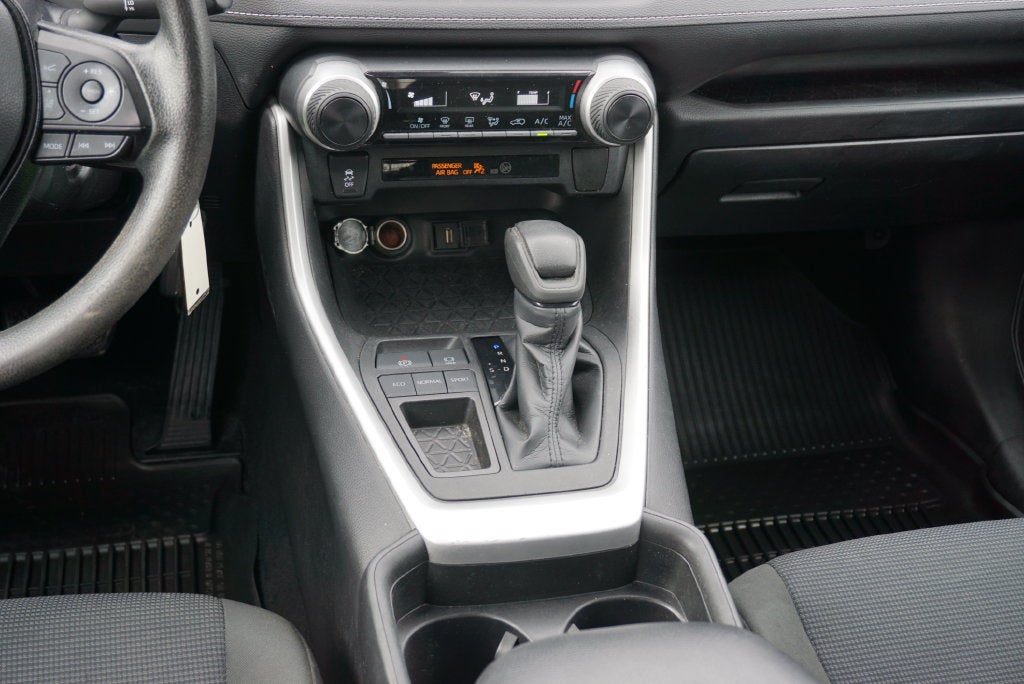 2021 Toyota RAV4 LE REAR CAMERA BLIS KEYLESS ENTRY