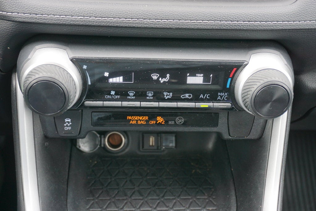 2021 Toyota RAV4 LE REAR CAMERA BLIS KEYLESS ENTRY