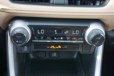 2023 Toyota RAV4 Hybrid XLE AWD Power Moonroof Rear Camera Power Seat