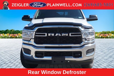 2019 RAM 3500 Tradesman Crew Cab 4x4 V8 6.4 Liter Hemi Fiberglass Topper T