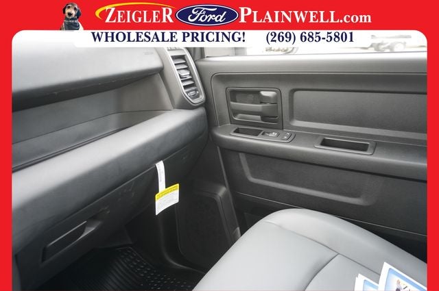 2023 RAM 3500 Tradesman 4x4 CREW CAB LONG BOX 6.4L V8 Nav HD Vinyl Seat Tr