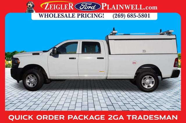2023 RAM 3500 Tradesman CREW CAB 4X4 6.4L V8 REAR TOPPER