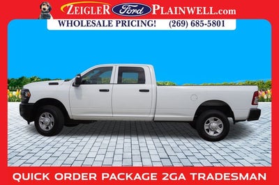 2023 RAM 3500 Tradesman 4x4 CREW CAB LONG BOX 6.4L V8 Navigation HD Vinyl