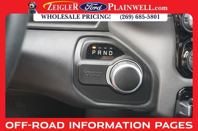 2023 RAM 3500 Tradesman 4x4 CREW CAB LONG BOX 6.4L V8 Navigation HD Vinyl