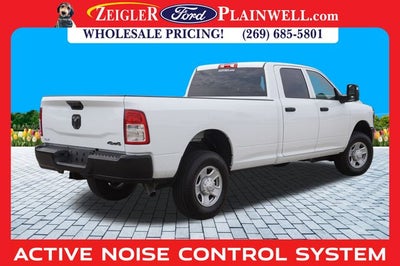 2023 RAM 3500 Tradesman 4x4 CREW CAB LONG BOX 6.4L V8 Navigation HD Vinyl