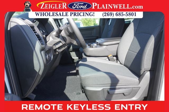 2024 RAM 3500 Tradesman 6.4 LITER CREW CAB 4X4 NAV ADPT CRUISE