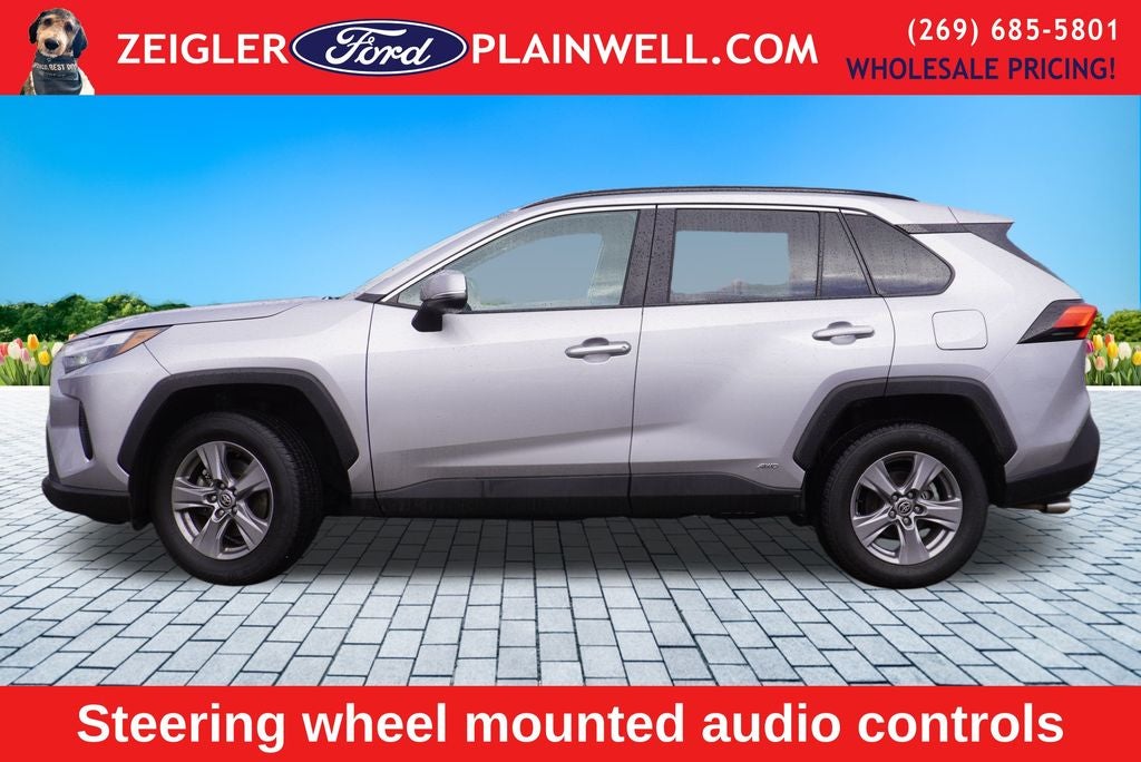 2022 Toyota RAV4 Hybrid XLE AWD Power Moonroof Rear Camera