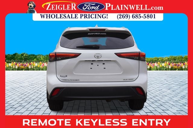 2023 Toyota Highlander XLE AWD POWER MOONROOF LEATHER REAR CAMERA